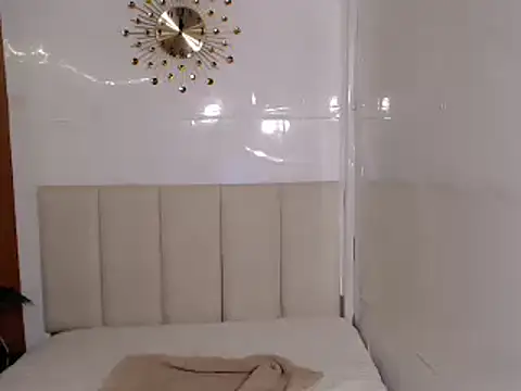 SluttyJedy online show from 09-17-25, 04:03