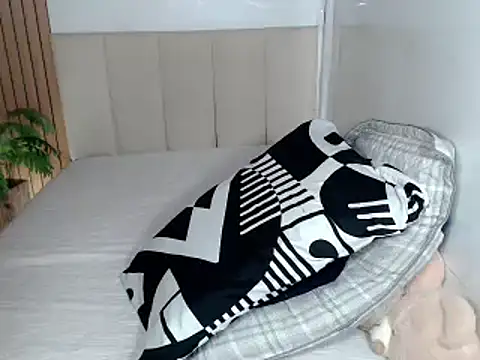 SluttyJedy online show from 04-02-26, 05:03