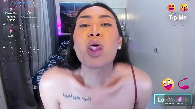 Miss VictoriaWilliams online show from 01-12-26, 01:01