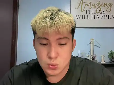Snapshot of lovely_jay chatting on 05-13-26, 03:41 lovely jay online show from 05-13-26, 03:41