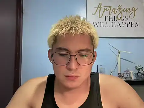 Snapshot of lovely_jay chatting on 02-26-26, 05:02 lovely jay online show from 02-26-26, 05:02