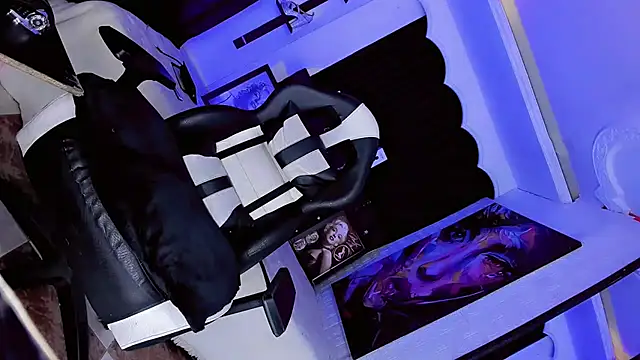 Yareth Rouss  online show from 03-11-26, 05:34