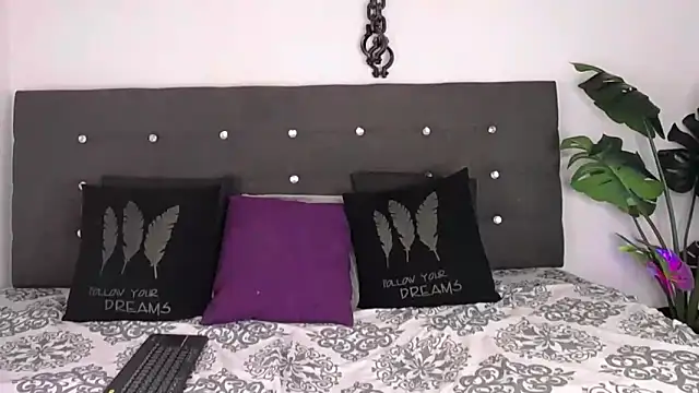 aleja spearsx online show from 11-10-25, 11:26