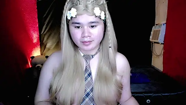 Snapshot of skinnygirl_69 chatting on 04-23-26, 09:05 skinnygirl 69 online show from 04-23-26, 09:05