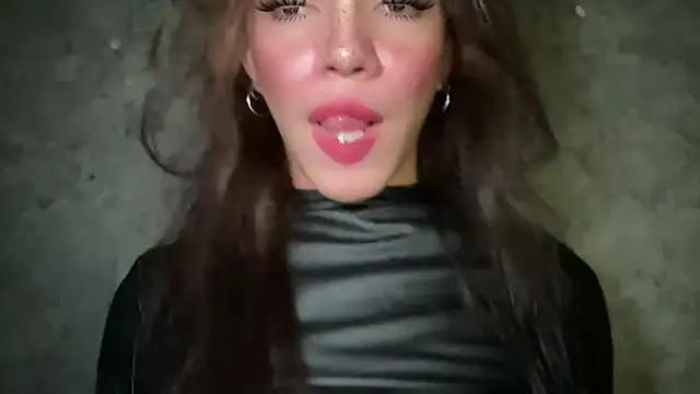 Snapshot of Misselliefayexxx chatting on 11-02-25, 01:43 Misselliefayexxx online show from 11-02-25, 01:43