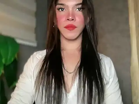 Snapshot of Misselliefayexxx chatting on 05-11-26, 08:17 Misselliefayexxx online show from 05-11-26, 08:17