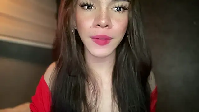 Snapshot of Misselliefayexxx chatting on 11-01-25, 01:56 Misselliefayexxx online show from 11-01-25, 01:56