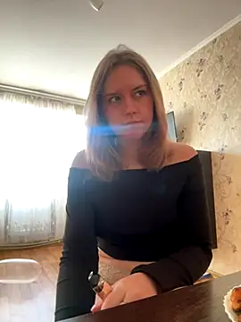 Tomyris yuki online show from 11-14-25, 09:46