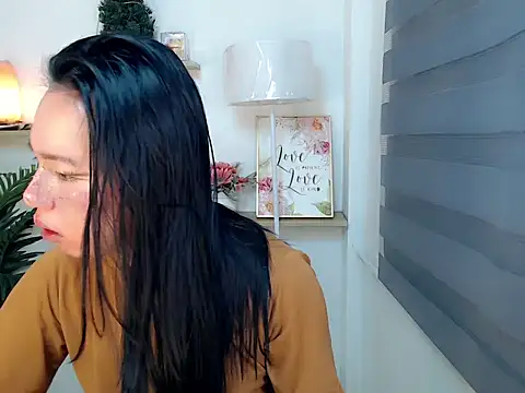 kimbratx online show from 11-11-25, 10:15