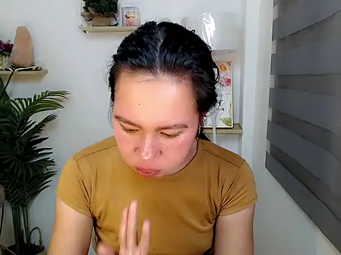 kimbratx online show from 11-18-25, 10:34