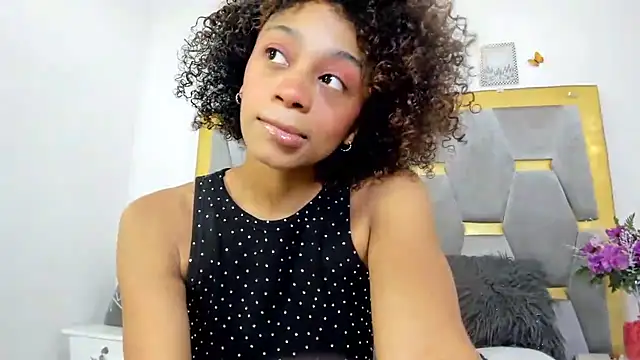 AliyahBrowns online show from 10-19-25, 10:56