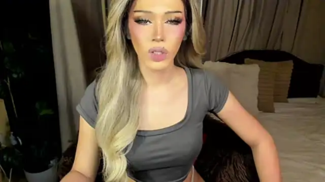 Candicebloom online show from 05-31-26, 05:40