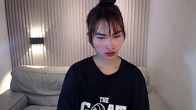 lovelychanel69xx online show from 12-18-25, 11:41