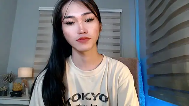 lovelychanel69xx online show from 10-12-25, 10:55