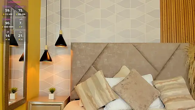 Jade Whisper online show from 12-23-25, 02:00