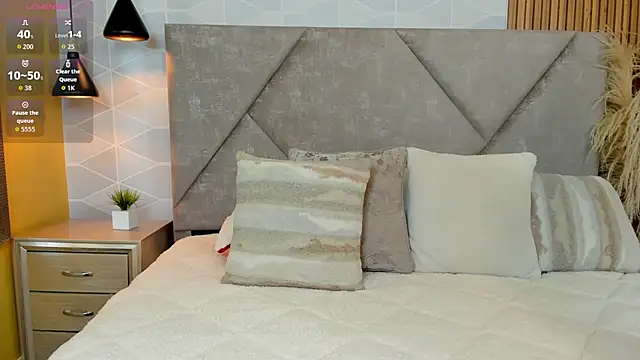 Jade Whisper online show from 12-05-25, 01:27