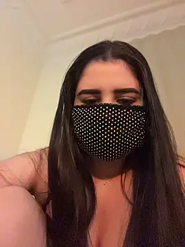 Snapshot of kamy55 chatting on 05-03-26, 03:26 kamy55 online show from 05-03-26, 03:26