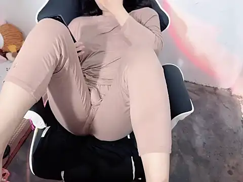 Bino119 online show from 11-11-25, 04:07