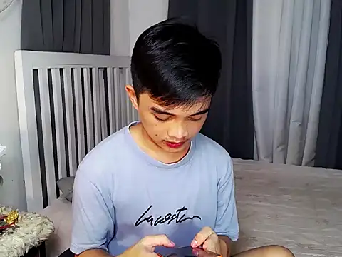 sexysam14 online show from 11-06-25, 07:56