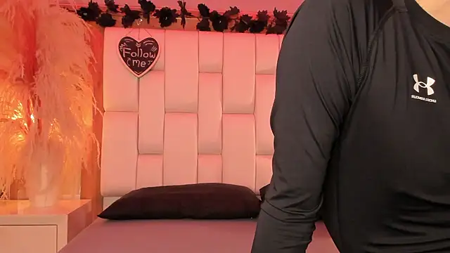 Daphne And Roger online show from 02-26-26, 11:10