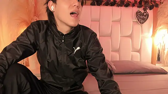 Daphne And Roger online show from 03-03-26, 11:17