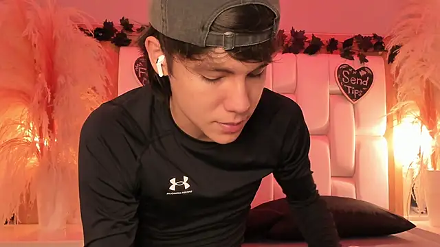 Daphne And Roger online show from 02-28-26, 11:10