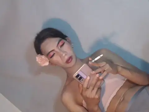 Snapshot of xyourdreamtrans chatting on 06-03-26, 06:25 xyourdreamtrans online show from 06-03-26, 06:25