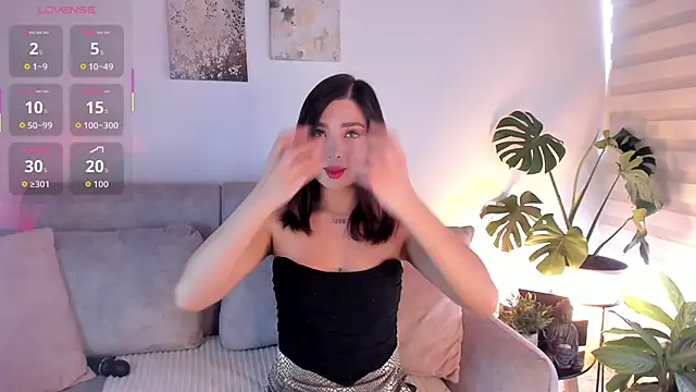 Estrer collins online show from 03-11-26, 08:36