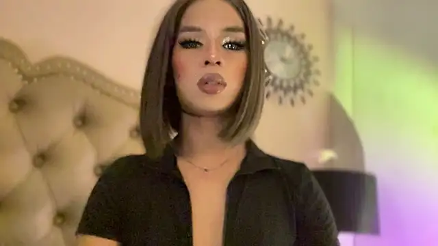 solana imani online show from 03-12-26, 04:44