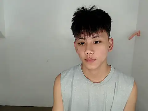 ynotyu online show from 06-07-26, 02:39