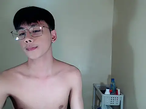 ynotyu online show from 11-05-25, 01:47