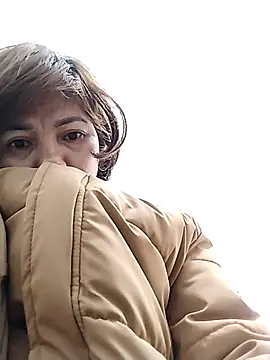 LuxiLuxi18x online show from 02-09-26, 05:49