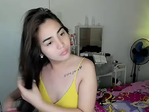 Alovelydoll nica online show from 04-04-26, 11:11