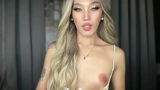 Lust-sluttymira online show from 11-30-25, 03:46