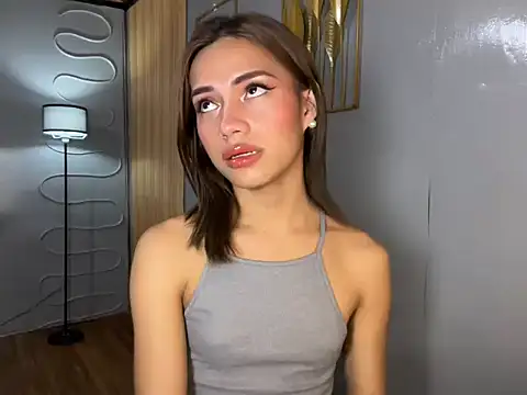 Lovelynikki03 online show from 05-14-26, 11:18