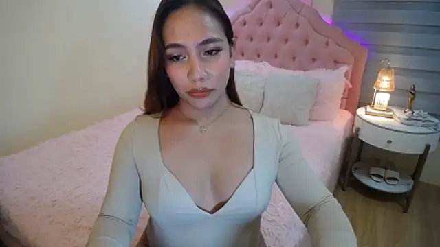 ur seductivelaura online show from 11-29-25, 04:29