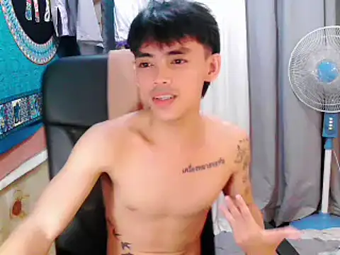 urhunky boy online show from 09-28-25, 11:17