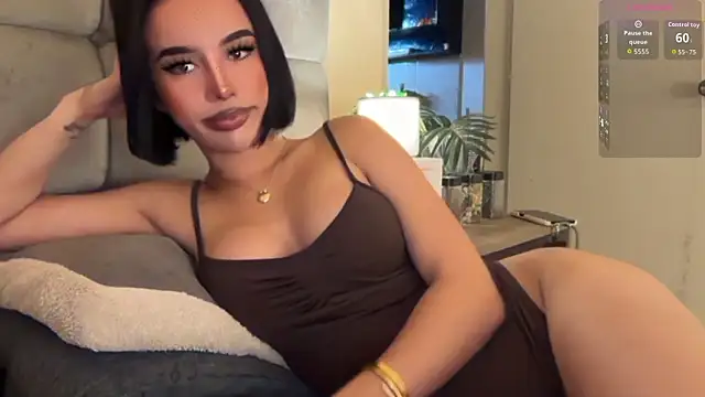 Snapshot of s1nfulbarbie chatting on 05-25-26, 11:58 s1nfulbarbie online show from 05-25-26, 11:58