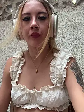 asraifae online show from 10-26-25, 05:08