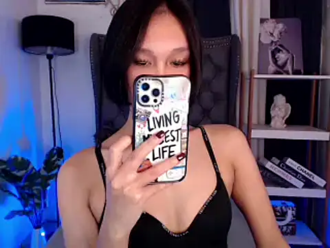 Snapshot of sensualmelody143 chatting on 10-19-25, 01:25 sensualmelody143 online show from 10-19-25, 01:25