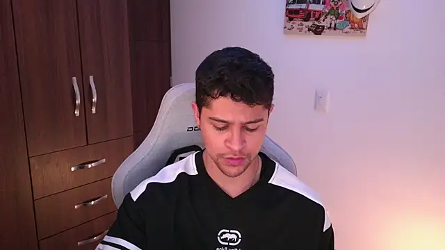 domsantiago  online show from 11-14-25, 12:03