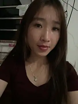 Snapshot of oneyou_400 chatting on 05-05-26, 01:36 oneyou 400 online show from 05-05-26, 01:36