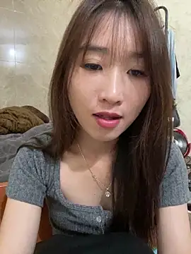 Snapshot of oneyou_400 chatting on 04-30-26, 03:41 oneyou 400 online show from 04-30-26, 03:41