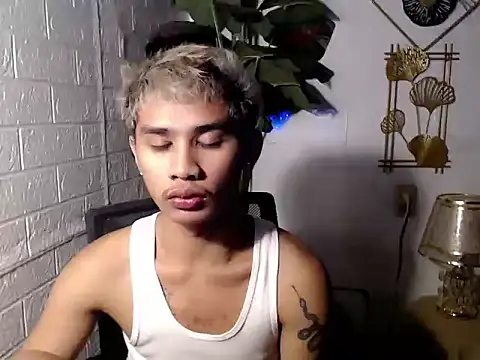Snapshot of asianhardcock25 chatting on 04-20-26, 03:46 asianhardcock25 online show from 04-20-26, 03:46