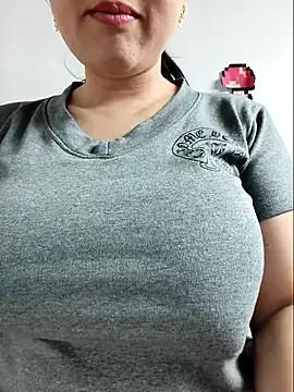 Shiny Babe online show from 03-19-26, 05:51