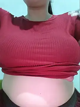 Snapshot of Shiny_Babe chatting on 06-08-26, 01:22 Shiny Babe online show from 06-08-26, 01:22
