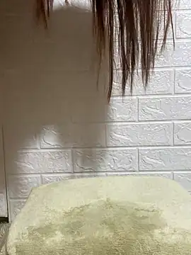 Shiny Babe online show from 10-06-25, 02:29