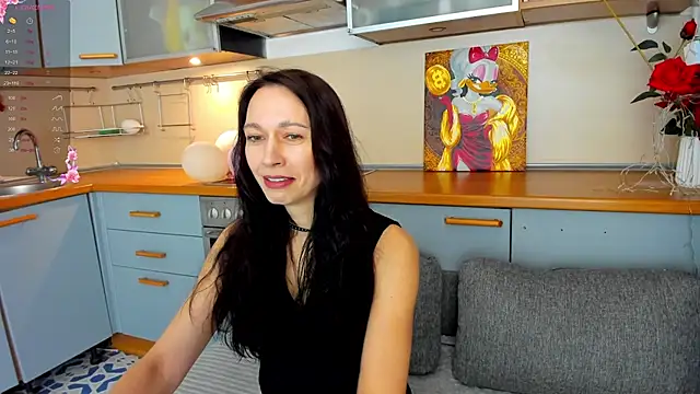 RubiHarlot online show from 10-18-25, 01:18
