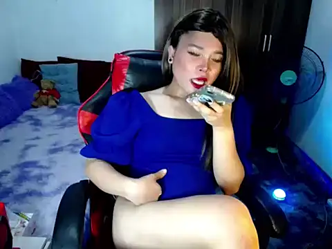 Snapshot of Urassiansweetcummer chatting on 03-01-26, 08:47 Urassiansweetcummer online show from 03-01-26, 08:47