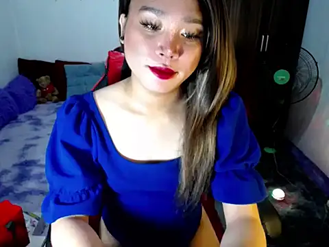 Snapshot of Urassiansweetcummer chatting on 03-02-26, 12:00 Urassiansweetcummer online show from 03-02-26, 12:00